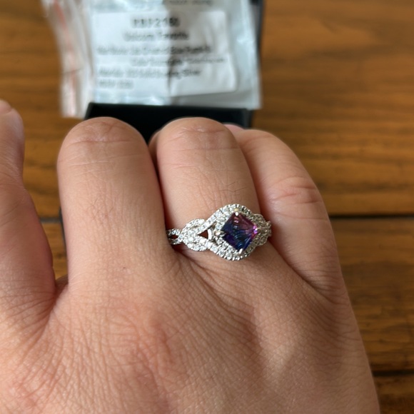 Silver ring - Picture 4 of 4